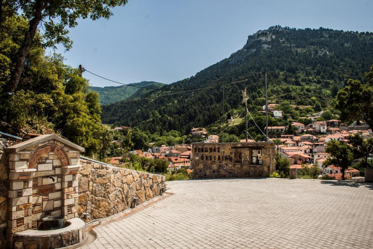 Guesthouse Vasiliki สเตนิ ดูห์รฟิออส ภายนอก รูปภาพ